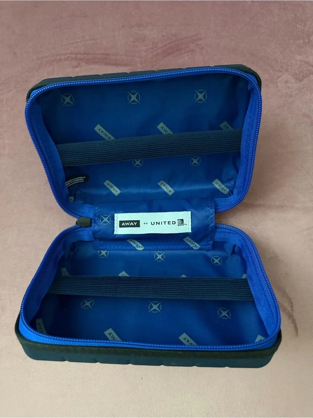 Away Luggage United Mini Travel Amenity Case Hard Shell EMPTY